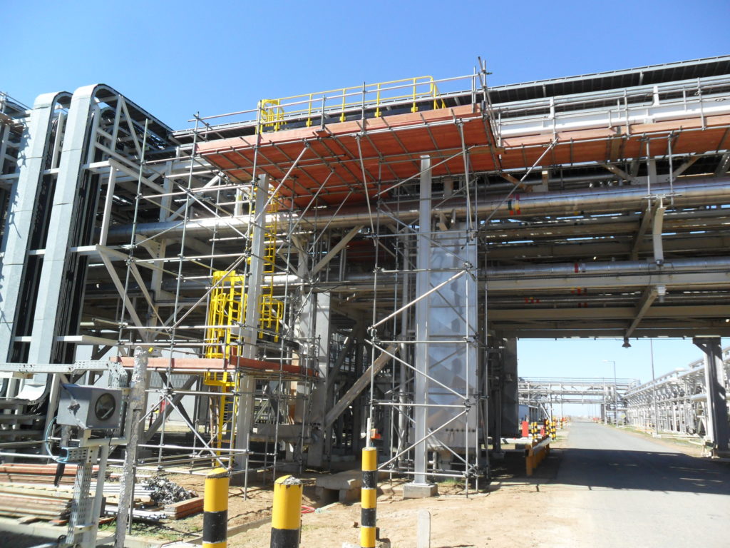 catenary scaffold installation
